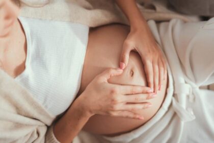 nėščiosios pilvukas